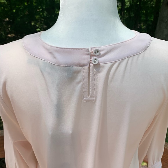 NWT Karl Legerfeld Semi shear Blouse. Size: S - Picture 7 of 14